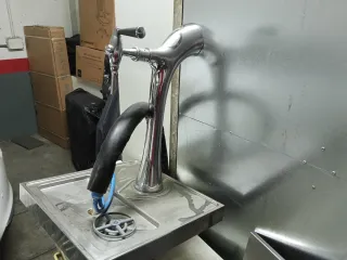 Tirador de cerveza con enfriador