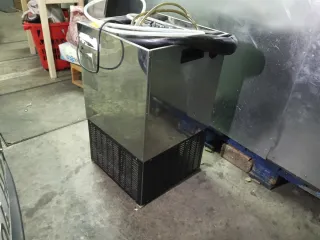 Tirador de cerveza con enfriador