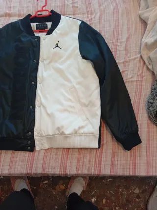 Chaqueta Jordan bicolor