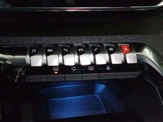 Peugeot 3008 1.5 BlueHDi 96kW (130CV) S&S Allure EAT8