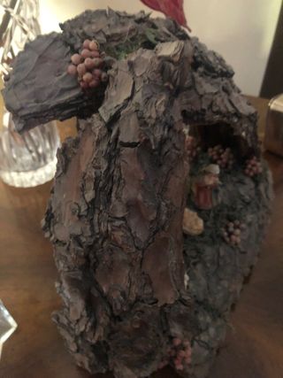 Presepe artigianale in corteccia