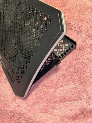 Base refrigeradora KROM para portátil