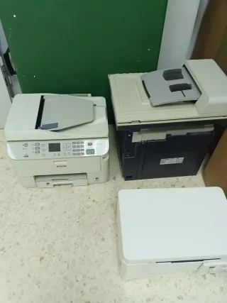 Lote de impresoras HP y Epson para repuestos
