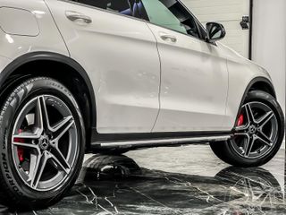 Mercedes-Benz GLC 220D AMG