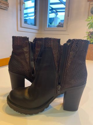 Botines Replay Piel Negro y Marrón