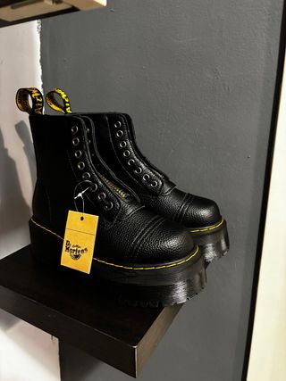 Botas Dr. Martens Milled Sinclair Talla 39