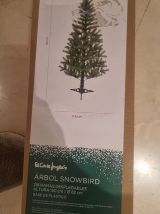 Árbol de Navidad decorado,