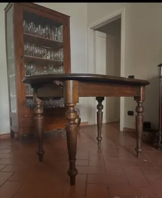 Tavolo antico in legno