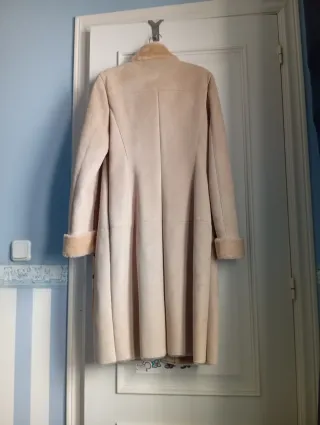 Abrigo mujer piel vuelta