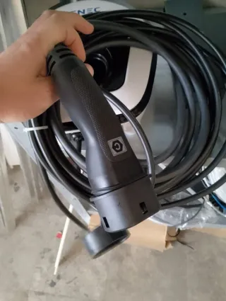 Vendo Wallbox nuova disponibile più pezzi.