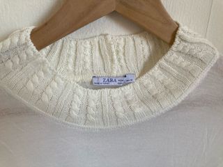 Zara Camiseta Blanca Manga Larga Cuello Trenzado