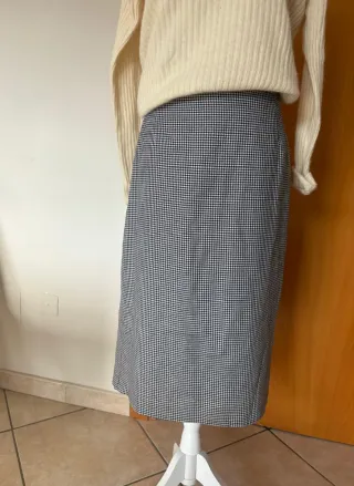 Gonna a quadri grigia e bianca