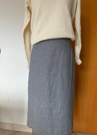 Gonna a quadri grigia e bianca