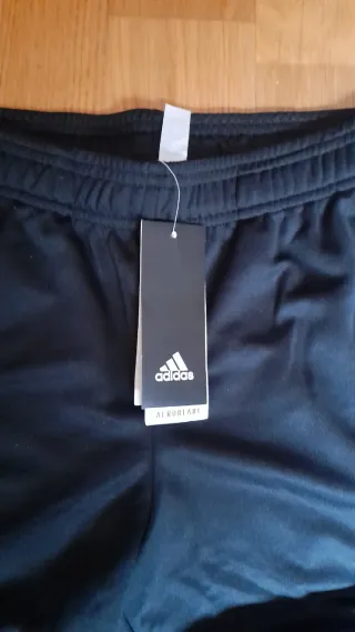 Pantalón chándal Adidas negro