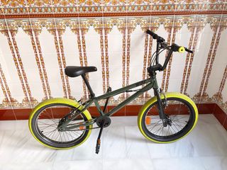 Bicicleta BMX Wipe 500 Verde