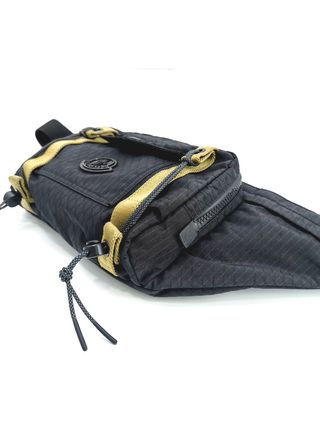 Riñonera Moncler Tech Belt Bag Negra