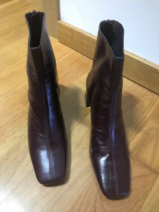 Botines, talla 38, nuevos a estrenar