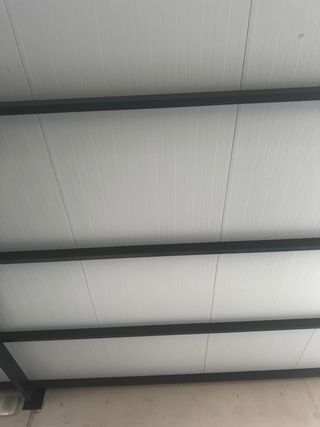 Pérgola de hierro galvanizado