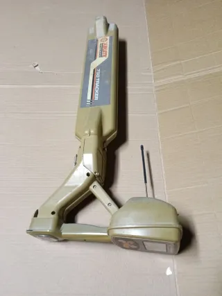 Localizador de cabezas de perforación