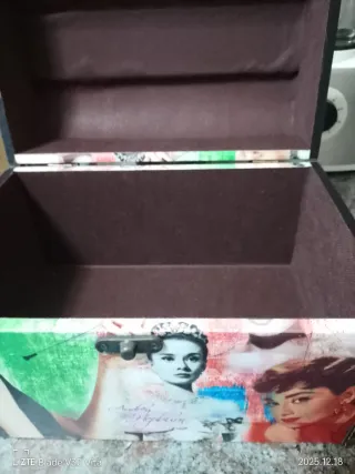 Caja Decorativa Audrey Hepburn