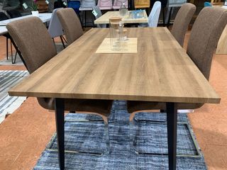 Conjunto mesa comedor y 4 sillas