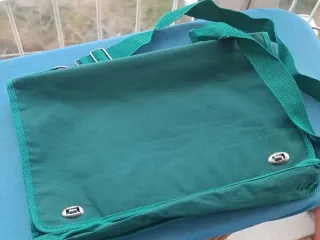 Borsa SmithKline Beecham Teal