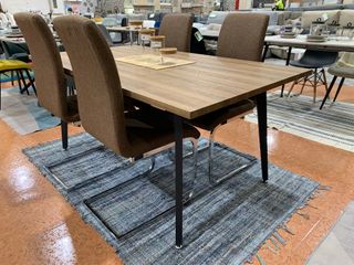 Mesa comedor + 4 sillas