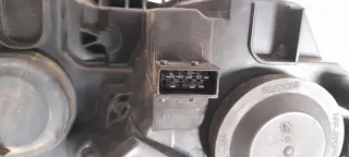 Faro delantero izquierdo citreon c4