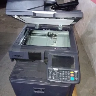 Impresora Kyocera TASKalfa Multifunción