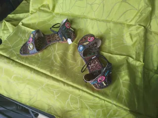 Sandalias étnicas India planas