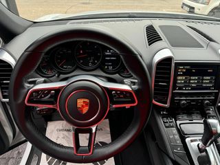 Porsche Cayenne 2015