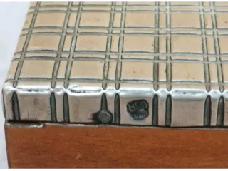 Cofanetto porta sigarette tabacco legno e argento