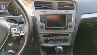 Volkswagen Golf 2016 1.6 TDI 110CV BLUEMOTION