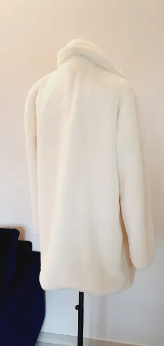 Ecopelliccia bianca nuova taglia M/L