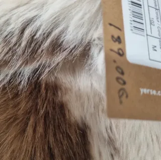 Abrigo pelo Yerse nuevo con etiqueta