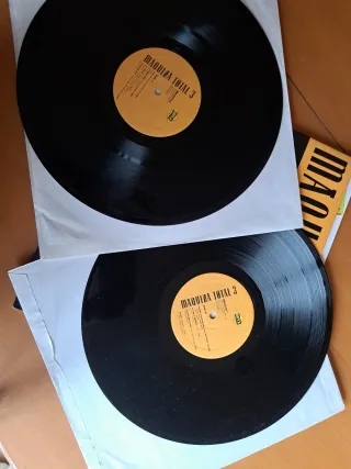 Vinilo Maquina Total 3