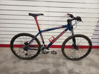 Bicicleta Cannondale F4 Azul