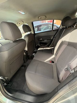 Chevrolet Cruze 2011