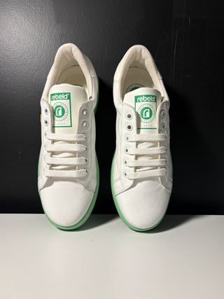 Zapatillas REBELD Verde