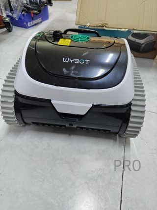 Robot limpiafondos de piscina WYBOT C1