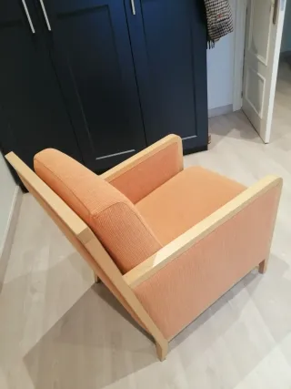 Butaca de tela y madera