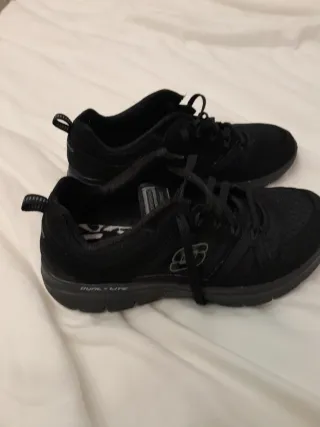 Zapatillas Skechers Negras