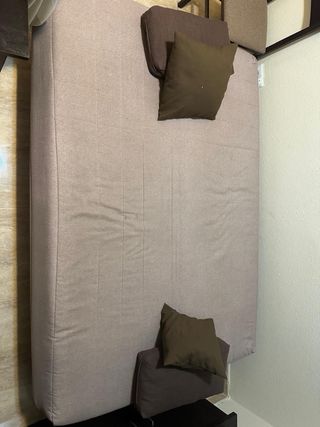 Sofá Cama Beige y Marrón. Además es canapé