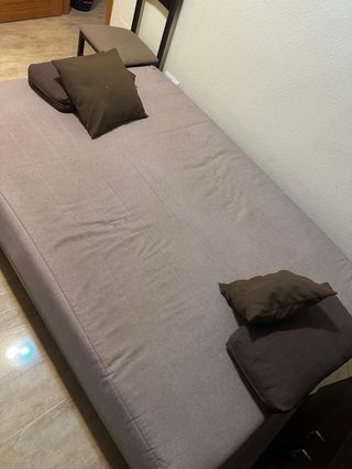 Sofá Cama Beige y Marrón. Además es canapé