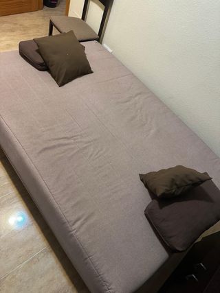 Sofá Cama Beige y Marrón. Además es canapé