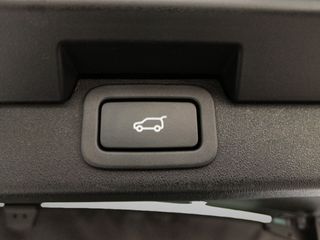 Land-Rover Discovery 2.0 SD4 240 HSE S&S