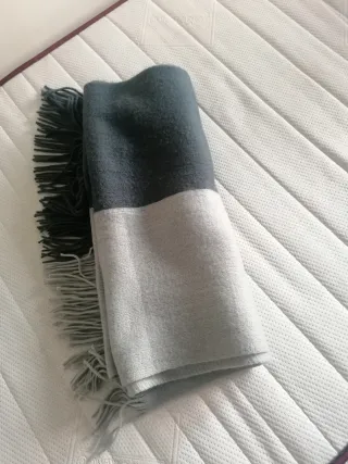 Bufanda Sfera Collection tonos grises unisex