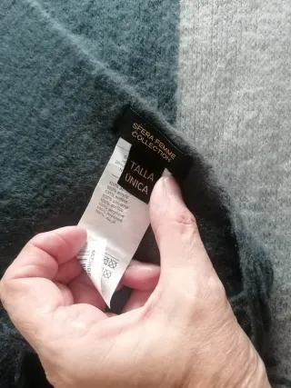 Bufanda Sfera Collection tonos grises unisex