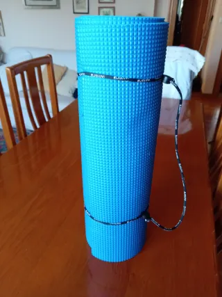 Esterilla de yoga azul