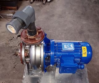 Bomba Centrífuga 0,55 kW